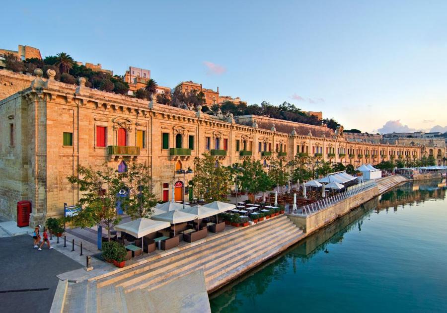 Stylish 2Br Apartment In Central St Julians Saint Julian's Eksteriør billede
